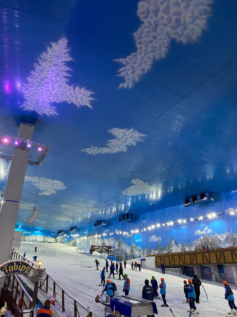 Imagem mostra Snowland, em Gramado, na Serra Gaúcha.